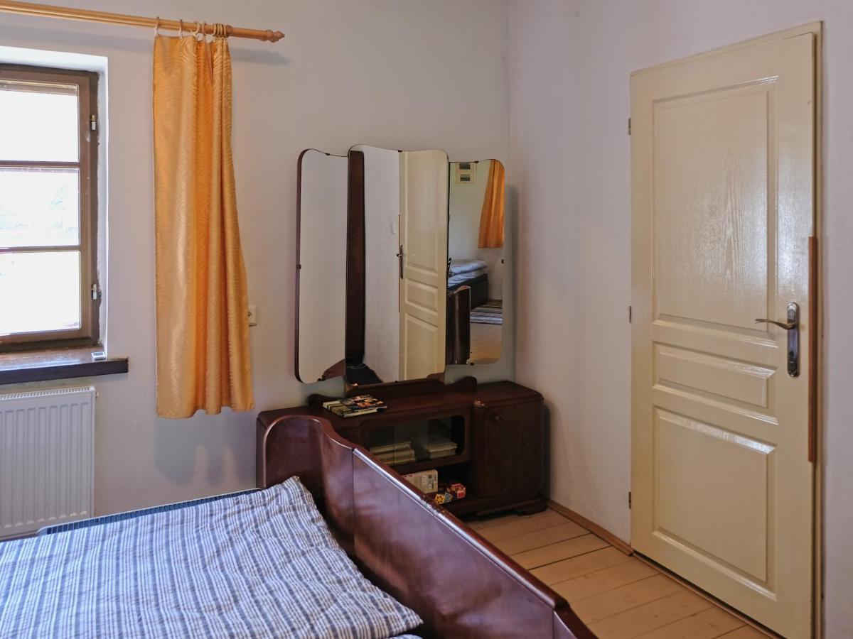 Apartmany V Broumovskem Statku Exterior photo