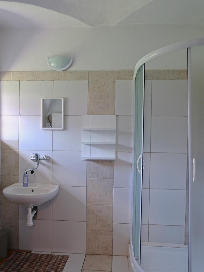 Apartmany V Broumovskem Statku Exterior photo